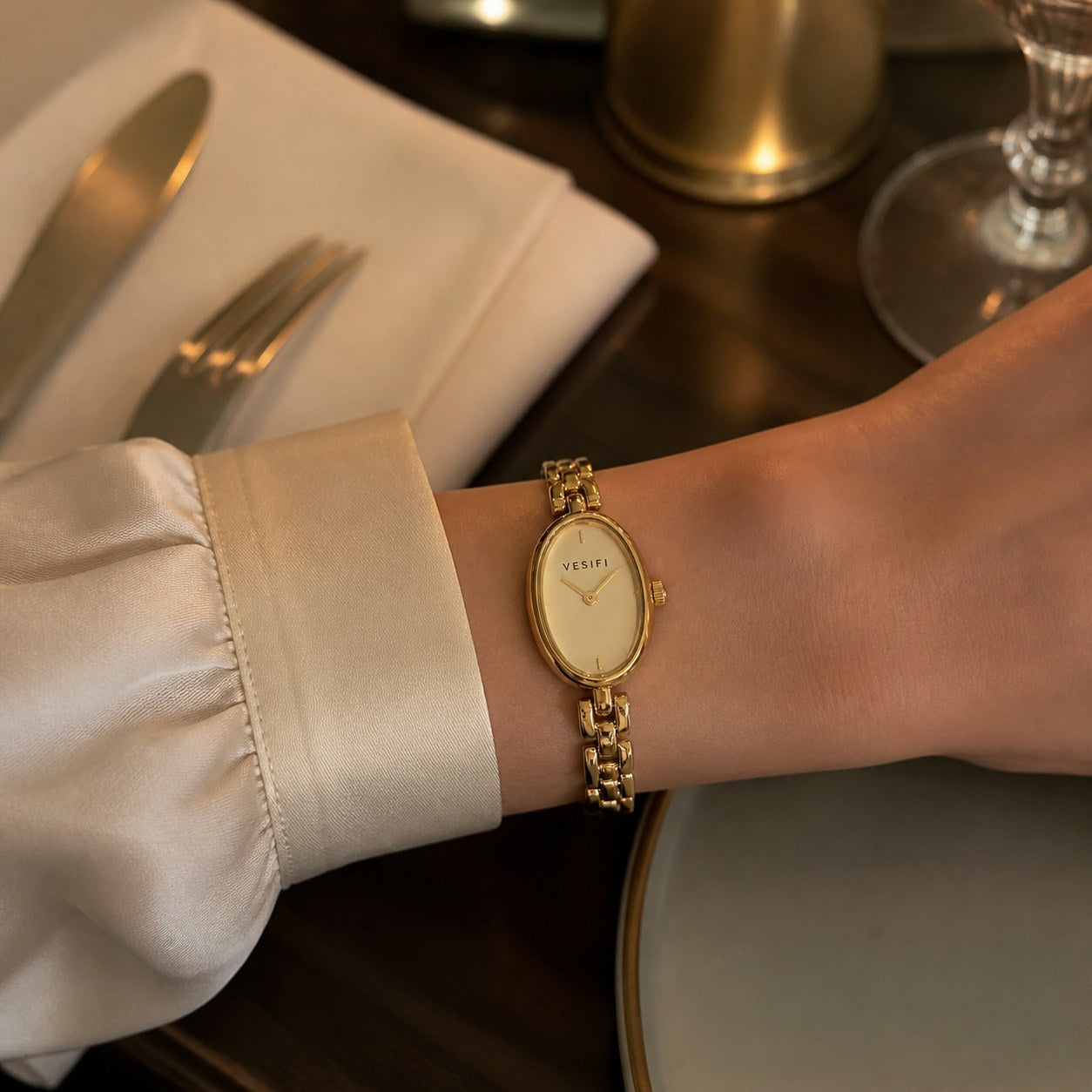 VESIFI Lunaris Dress Watch